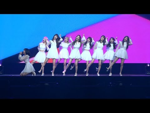 유니티(UNI.T), You&I 라이브 무대 (팬미팅)