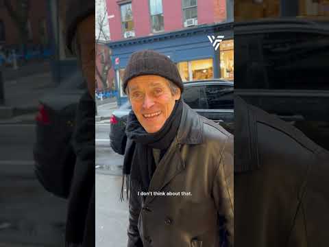 TikToker Meets Willem Dafoe Without Knowing Who He Is!