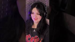 THAT DUCK WALK! #acdc #thunderstruck #thunder #shorts