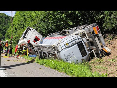 Tanklaster verunglückt auf A1 bei Wuppertal - Stundenlange Vollsperrung der Autobahn | 29.05.2019