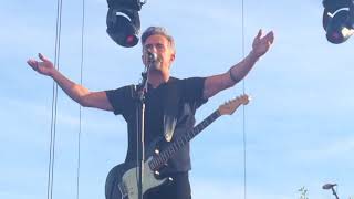 Colin James performs Freedom &amp; I’ll See It Through