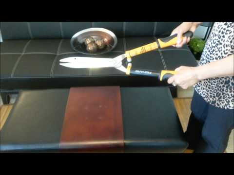 Fiskars 10 in. Power Lever GripEase Hedge Shears Review