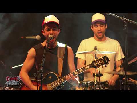 Goofy und Max Intro LIVE - NerdParty Comic Con Offenburg / Tag der Helden