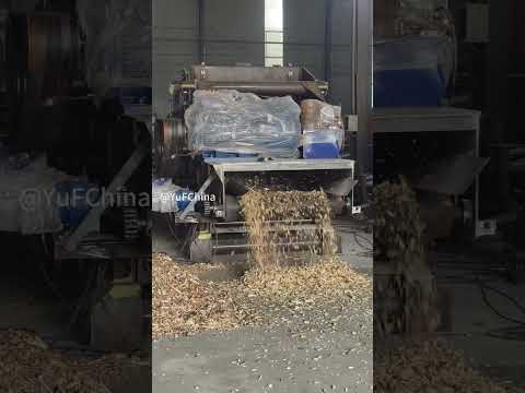 Portable Large Capacity Wood Log and Stump Crusher by Numerical Control