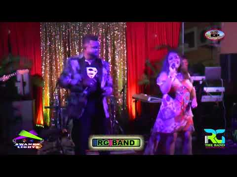 Nadia Madoo - Aaja Aaja Mein Hoon Pyar Tera (Bollywood Cover)