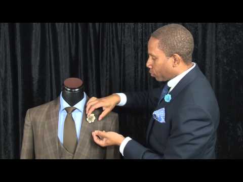 How to wear a coat brooch