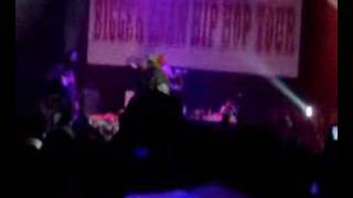 Dead Prez - &#39;That&#39;s War&#39; Live