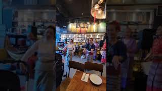 ลาวดวงเดือน Chao Thai Senior at The Soi Restaurant Sept. 19, 23