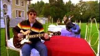 Oasis - Don&#39;t Look Back In Anger (Official Video)