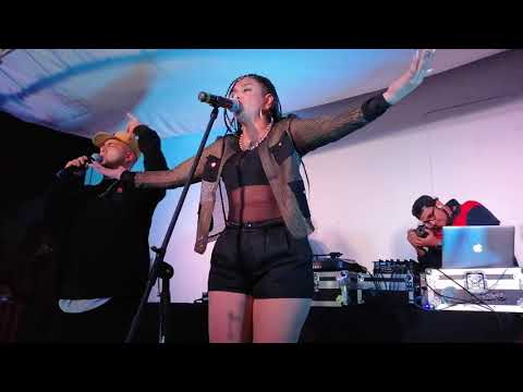 EVENTO ASHPAI FESTIVAL - FLOR DE RAP