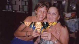 Joan Manuel Serrat - Esos locos bajitos