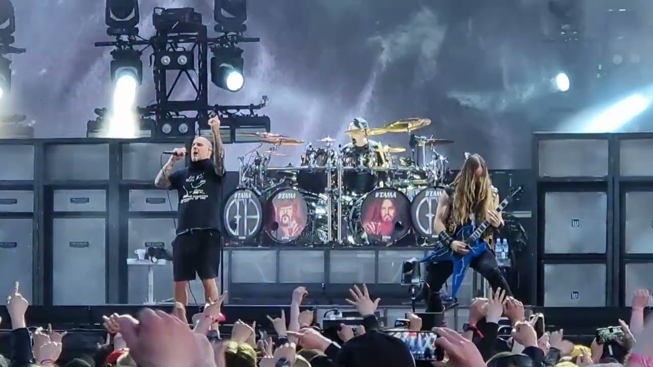 PANTERA - Becoming - Rockfest, HyvinkÃ¤Ã¤, Finland 8.6.2023 - YouTube