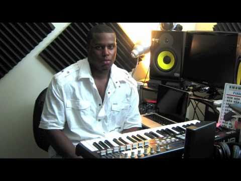 DJ SHARP making a R&B Beat