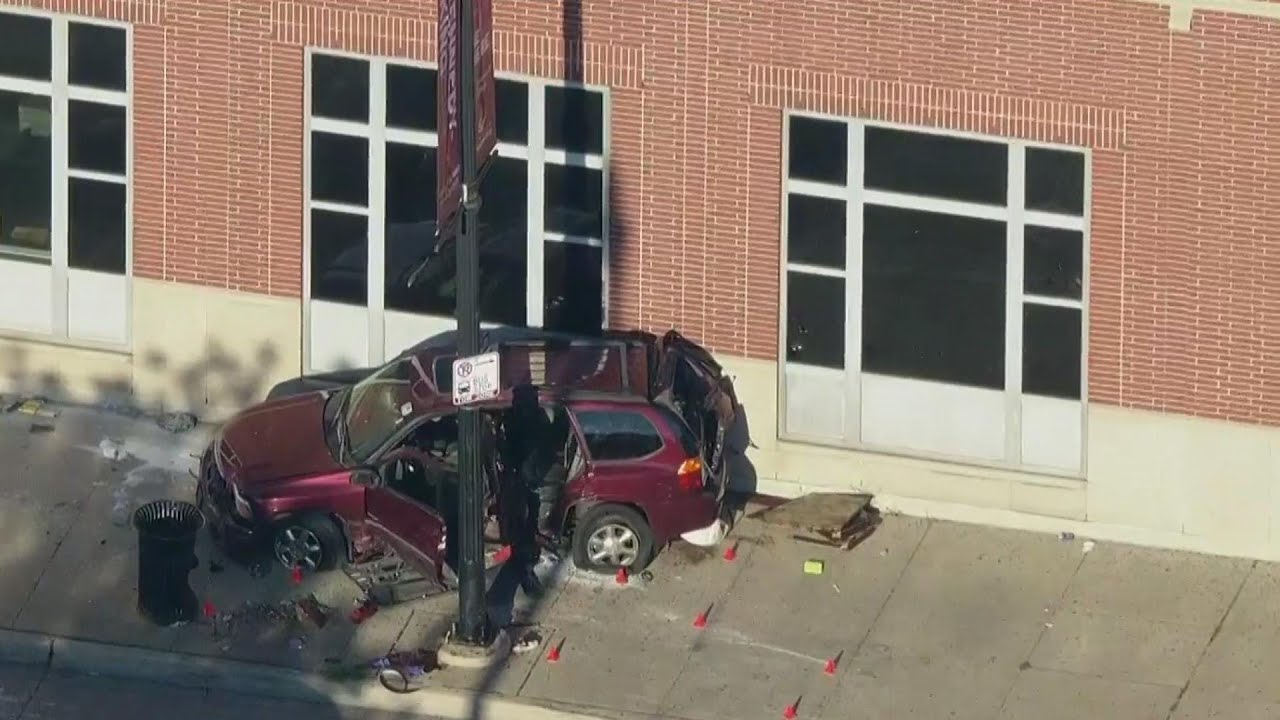 Violent crash at 63rd and Halsted streets in Englewood