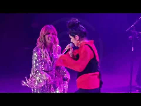 "Se portaba mal" Kany García ft. Mon Laferte Auditorio Nacional.