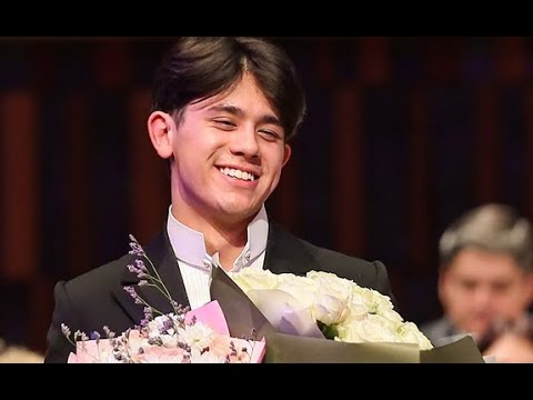 Beethoven Piano Concerto no 3 in C minor LIVE - George Harliono (piano)