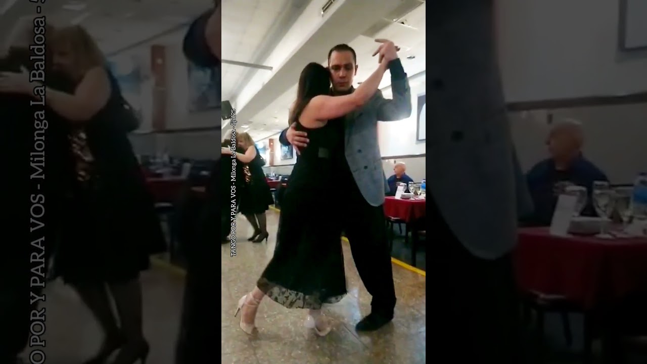 Video thumbnail for Noelia Benz y Cristian Quevedo. Tierrita (D'Arienzo) Milonga la Baldosa 5jul25