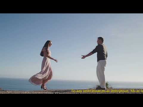 Hristos Elenidis Rus - Asterne patul pentru doi .