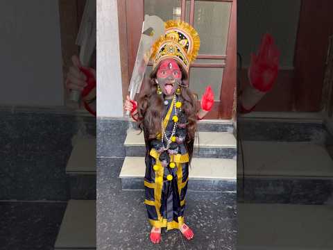 Which look will Yeshvi choose Kali Mata or Durga Mata