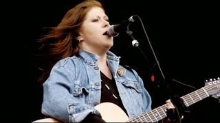 Kirsty MacColl - Fifteen Minutes / Don&#39;t Come The Cowboy (Live at Glastonbury 1992)