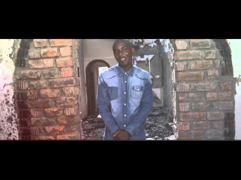 D double E bossing up