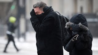 Western Canada hit by winter blast, extreme cold warning