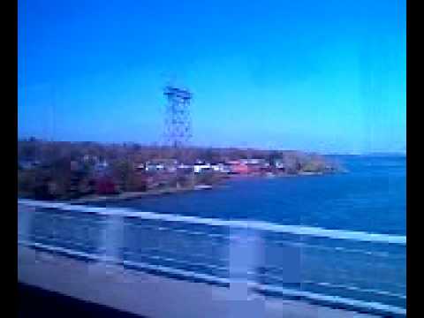 V103108 1211crossgpeacebrdg2buff