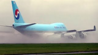 preview picture of video 'Boeing 747 Landing in Very High Cross Wind - A+ Pilot!'