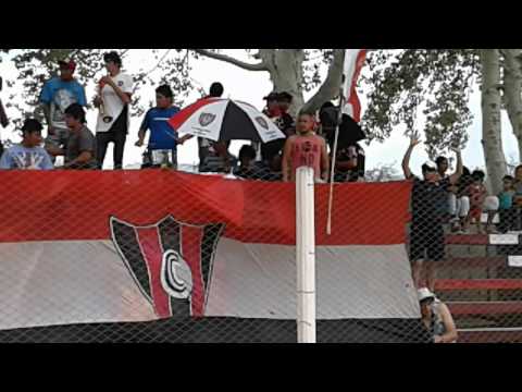 "00  previa hinchada chacarita" Barra: La Famosa Banda de San Martin &bull; Club: Chacarita Juniors