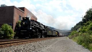 preview picture of video 'Nickel Plate Road 765 Passes Through Johnstown (HD)'