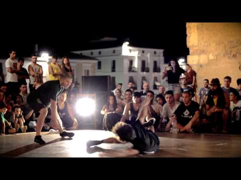 FINAL CAMPEONATO DE BREAK DANCE - III FESTIVAL CULTURA URBANA CÁCERES 2015