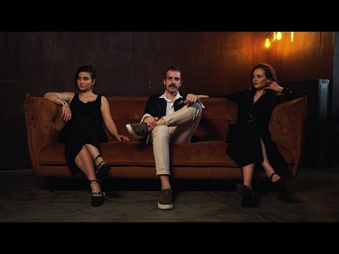 MAGYAR BANDA - GYERE BABA (feat. Hegedűs Bori, Caussanel Izabella)