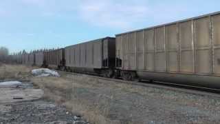 preview picture of video 'CP train 850 thru Kaministiquia (Ontario)'
