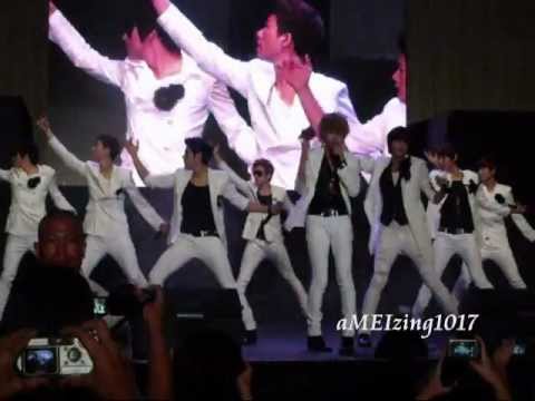 ZE:A Live in Manila (Market! Market!)_1