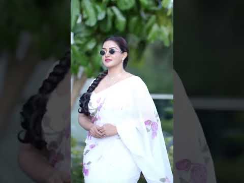 Aryan Khan & Nora Fatehi's Secret Night Out Auto Rickshaw Romance & Bollywood Buzz!