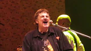 Burton Cummings.... &#39;Your Back Yard&#39;