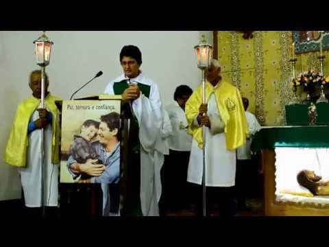 Santuário da Santíssima Trindade - Tiradentes / MG  -  Missa do Dia dos Pais 2016