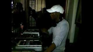 DJ Sabelo Plays-Phakes - Pillayam(Point 5) & Soha izabelle.3GP