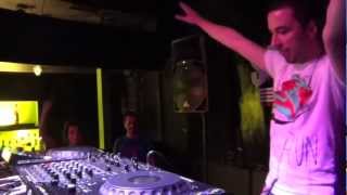 ANGEL ACE LIVE DJ SET @ ENTRANCE 10 - SALA STARVING - MADRID (24-11-2012)