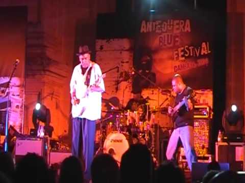 Ronnie Baker Brooks Band en Antequera Blues Festival 2009 (Inicio Actuación) by Frandiper