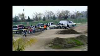 preview picture of video 'Manteca BMX Racing! Main Events Jan 5, 2013 Spreckels Park BMX'