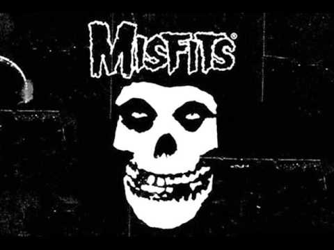 Misfits - 1000000 Years Bc (Lyrics)