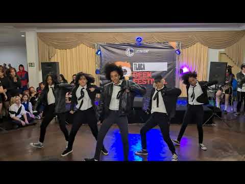 220918 Tijuca Geek Festival - Fly High - ( Good Boy Gone Bad by TXT )