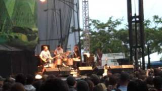 Peter, Bjorn, and John- Lay it Down Lolla