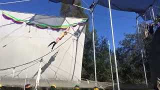 Flying Trapeze Show - Tori's Reverse Suicide Dismount