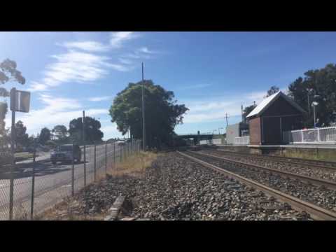 48120 long end leading wrong road with 40 odd hoppers Waratah 25-11-16