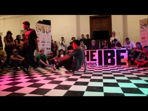 Footwork battle Semi Final 1 [IBE 2011] -  Kid Glyde vs. Just Rock