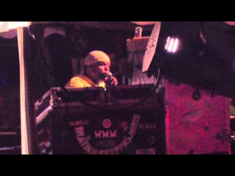 Iration Steppas @ Garance festival 2013 // Kanka feat YT "Disconnect" dubplate (HD audio)