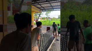 Download lagu ku menantimu saban waktu #shorts #storywa #nyinom mp3 Download lagu ku menantimu saban waktu #shorts #storywa #nyinom mp3