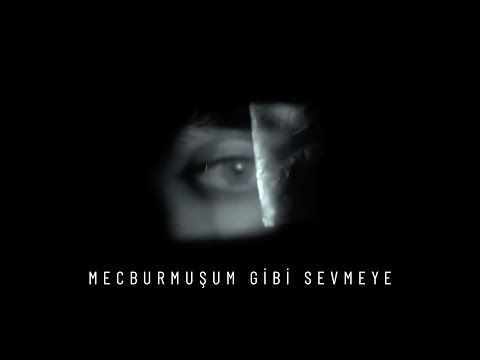 Doğan Duru - Mecburmuşum Gibi Sevmeye (Official Lyric Video)